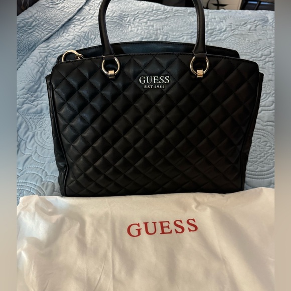 EUC Guess Work Tote - Picture 10 of 10